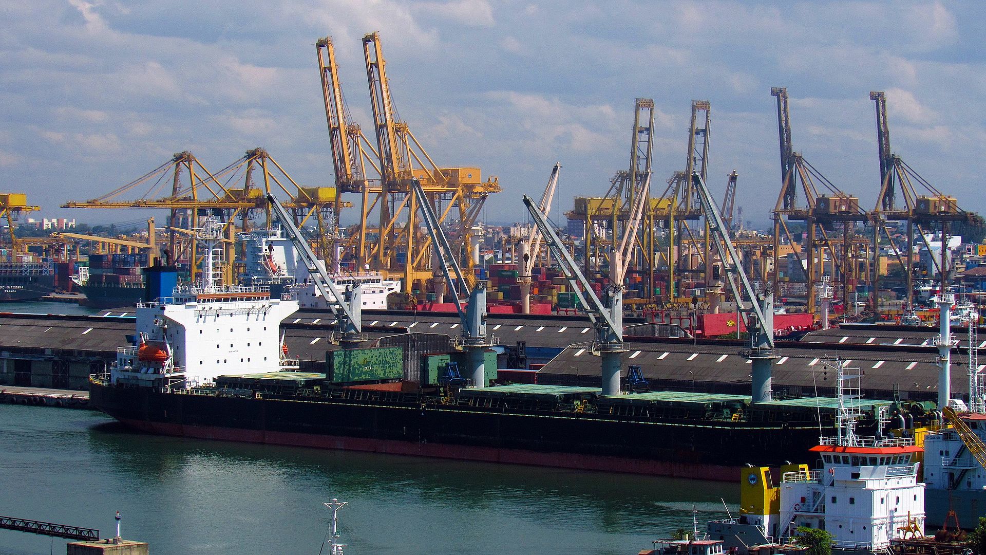 Port of Colombo container cranes
